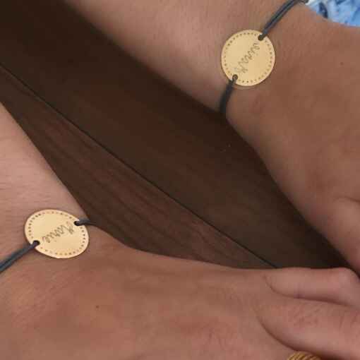 bracelet gravé bracelet gravure anglaise bracelet médaille gravée bracelet médaille écriture bracelet personnalisé