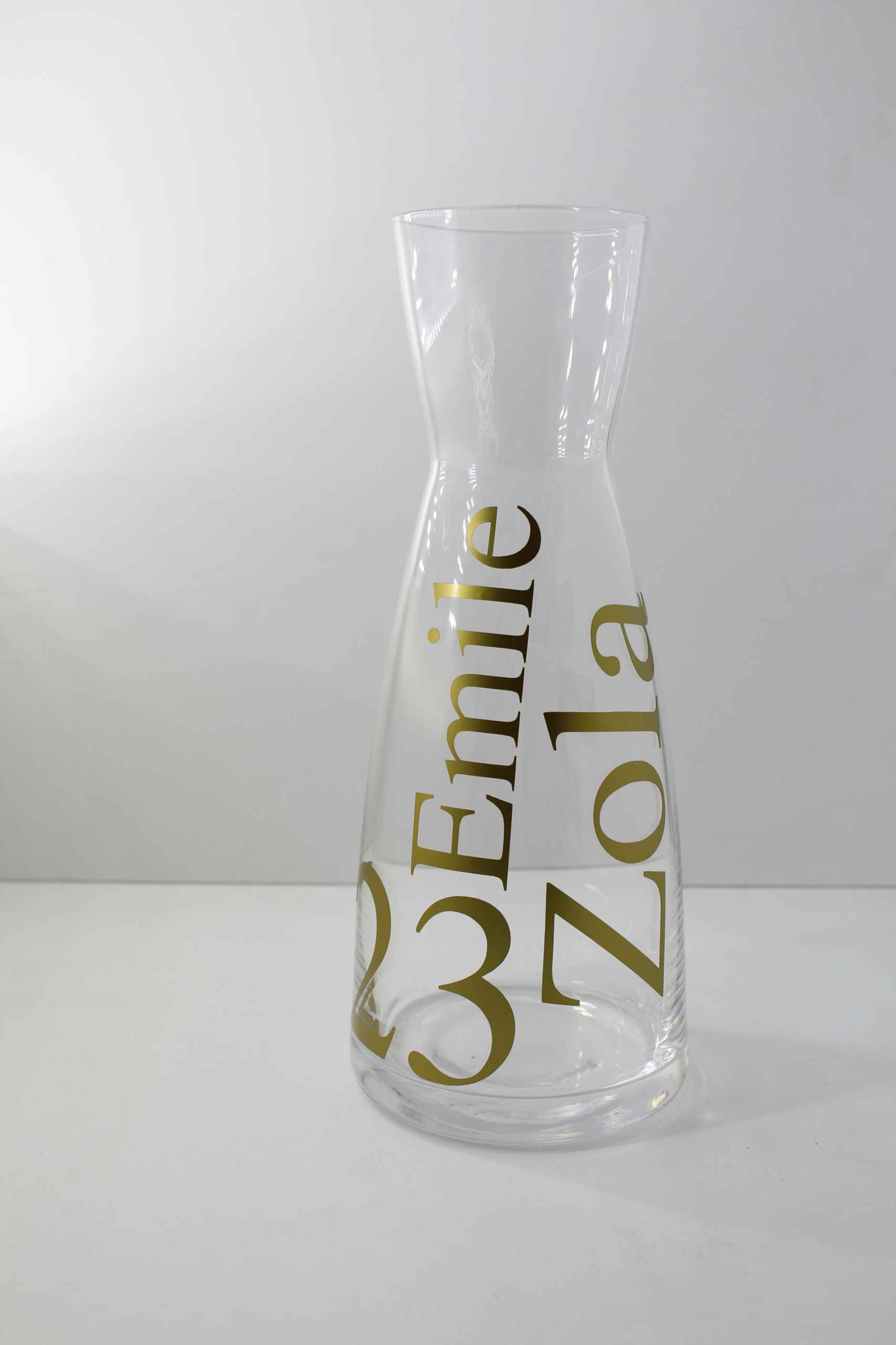 Carafe Personnalisée 1.8L - Carafe à Bière Ou Sangria Gravée Au Laser Avec Couvercle (Hauteur 23 CM)