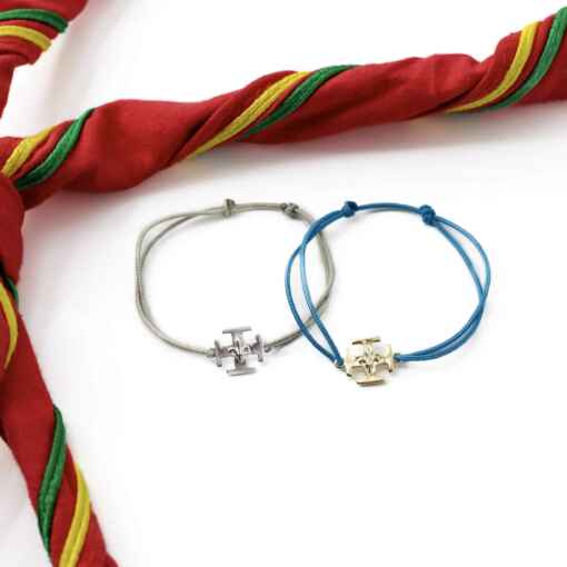 Bracelets sur cordon