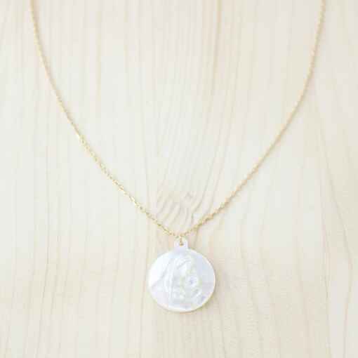 collier catho vierge