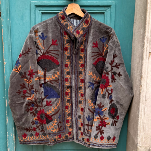 Veste brodée en velours grise